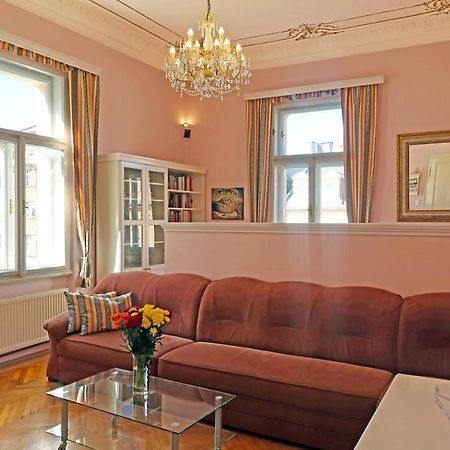 Apartment Themis Karlsbad Eksteriør billede